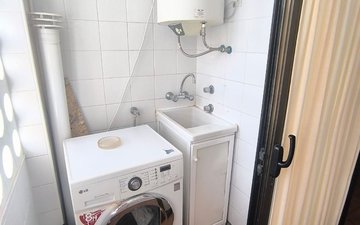Property slide 20