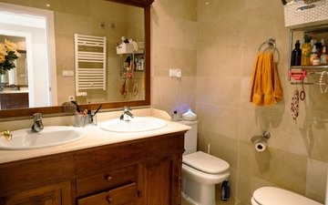 Property slide 22