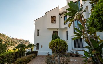 Property slide 28