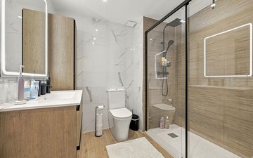 Property slide 20