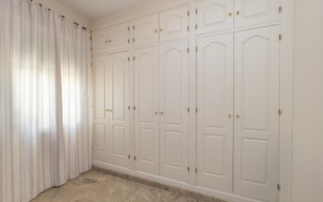 Property slide 21