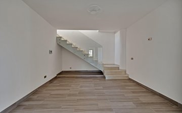 Property slide 33
