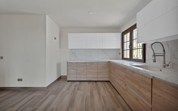 Property slide 9