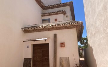 Property slide 40