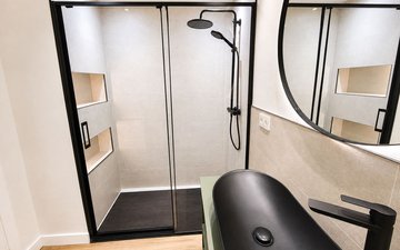 Property slide 17