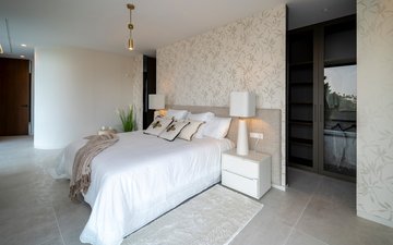 Property slide 20