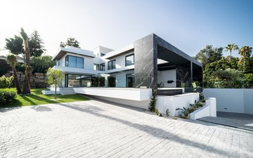Property slide 30