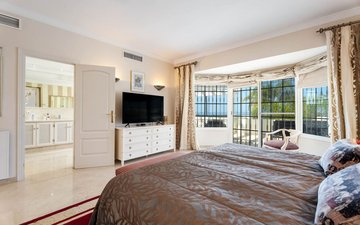 Property slide 22