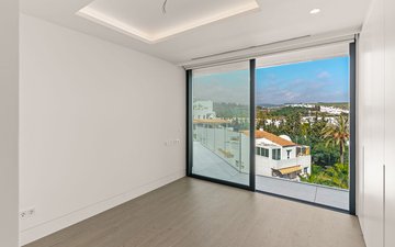 Property slide 22