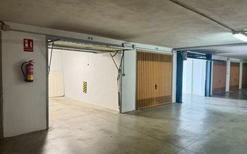 Property slide 25
