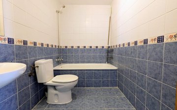 Property slide 25
