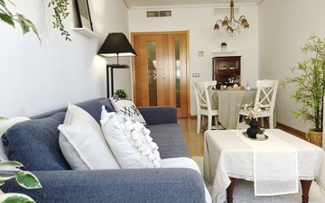 Property slide 28