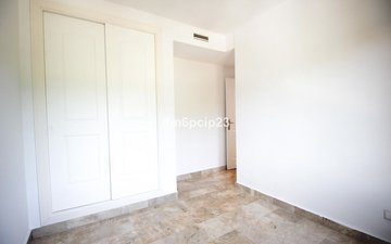 Property slide 39