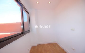 Property slide 40