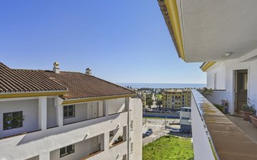 Property slide 14