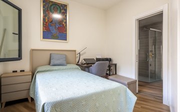 Property slide 16