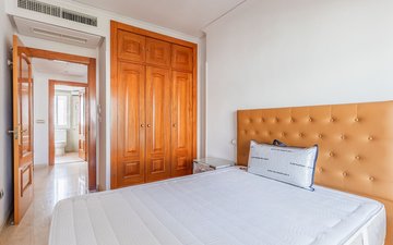 Property slide 20