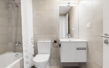 Property slide 20