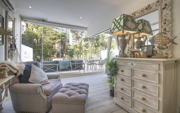 Property slide 15