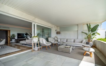 Property slide 20