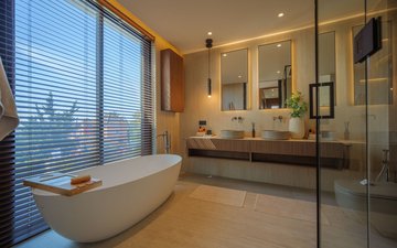 Property slide 21