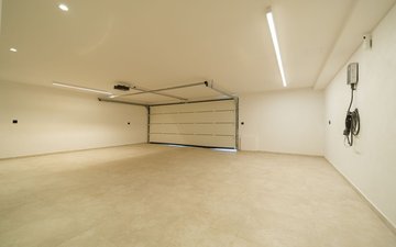 Property slide 37