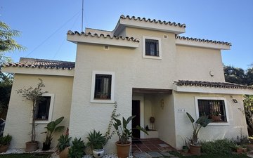 Property slide 10