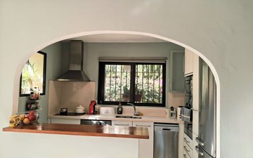 Property slide 25