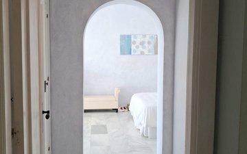 Property slide 32