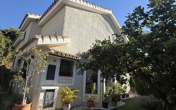 Property slide 9
