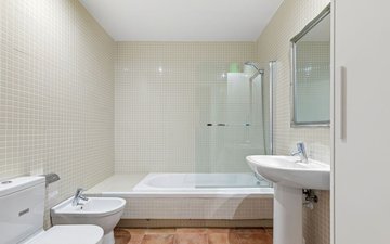 Property slide 10