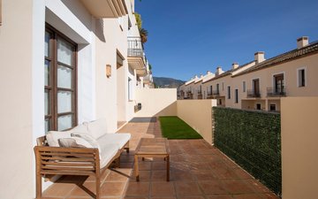 Property slide 16