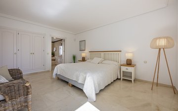 Property slide 16