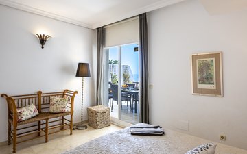 Property slide 22