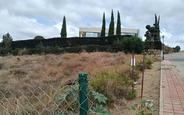 Property slide 11