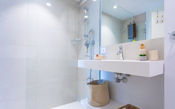 Property slide 21
