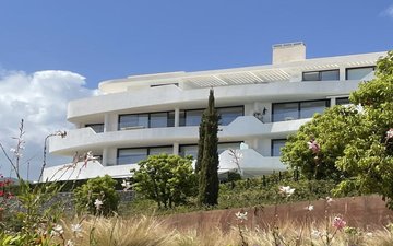 Property slide 25
