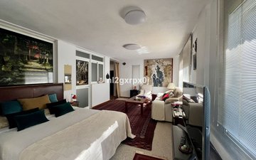 Property slide 22