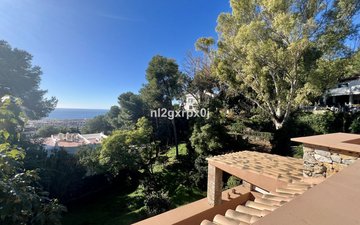 Property slide 38