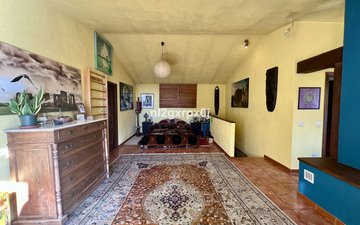 Property slide 40