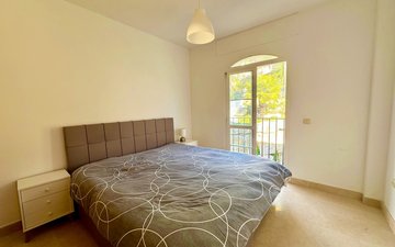 Property slide 16