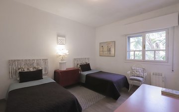 Property slide 20