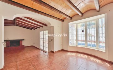 Property slide 10