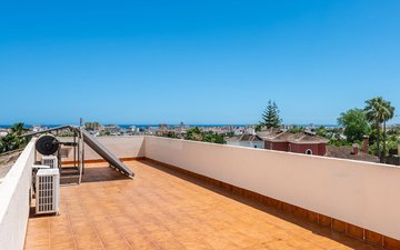 Property slide 25