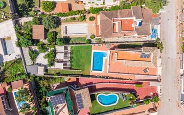 Property slide 31