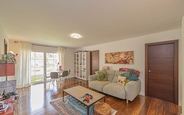 Property slide 17