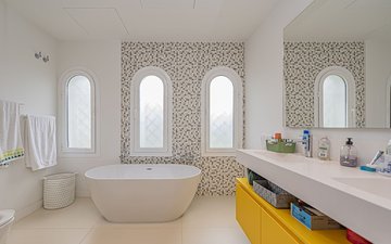 Property slide 25