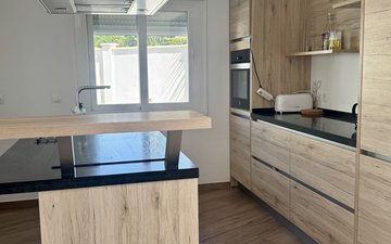 Property slide 15