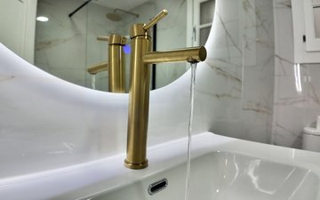 Property slide 23