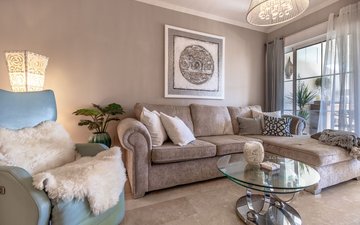 Property slide 10